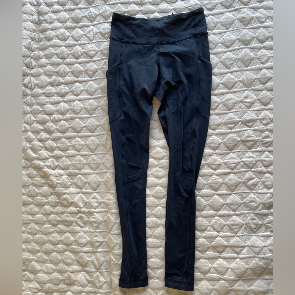 Lululemon low rise 28’’ leggings with pockets